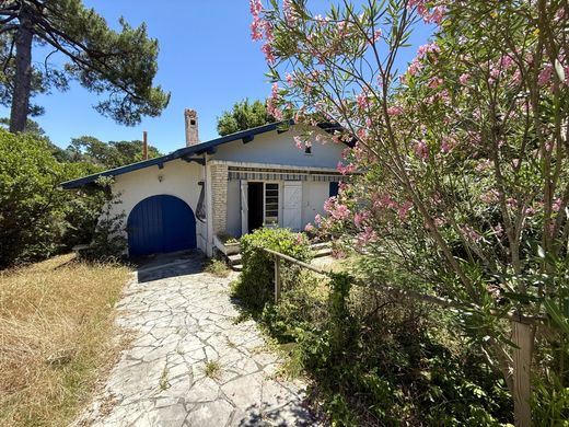 Villa in Arcachon, Gironde