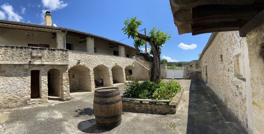 Villa en Bagnols-sur-Cèze, Gard