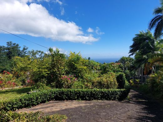 Grundstück in La Montagne, Réunion