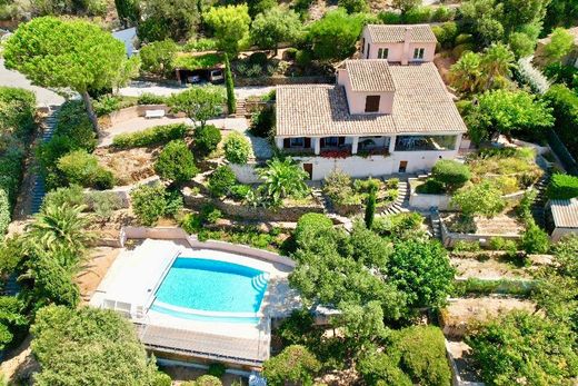 Πολυτελή κατοικία σε Cavalaire-sur-Mer, Var