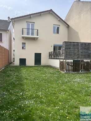 Luxe woning in Drancy, Seine-Saint-Denis