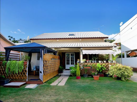 Luxury home in Saint-Gilles les Bains, Réunion