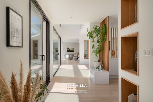 Villa in Lattes, Hérault
