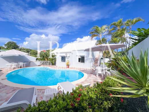 Luksusowy dom w Le Gosier, Guadeloupe