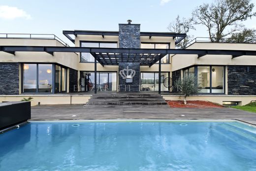 Luxus-Haus in Bazemont, Yvelines