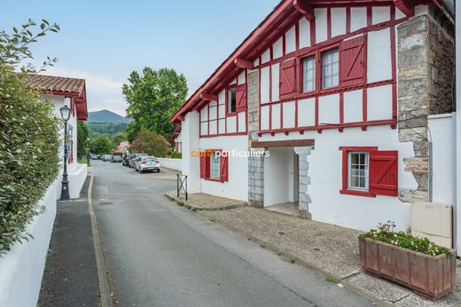 Luxury home in Espelette, Pyrénées-Atlantiques