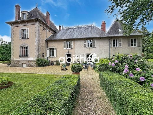 Luxury home in Bussière-Galant, Haute-Vienne