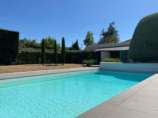 Casa di lusso a Roanne, Loire