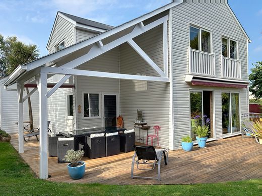 Элитный дом, Coudeville-sur-Mer, Manche