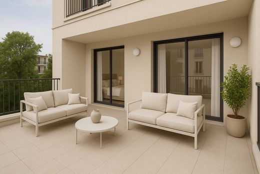 Apartment / Etagenwohnung in Saint-Maur-des-Fossés, Val-de-Marne