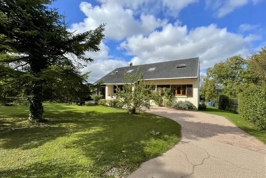 Luxury home in Fublaines, Seine-et-Marne