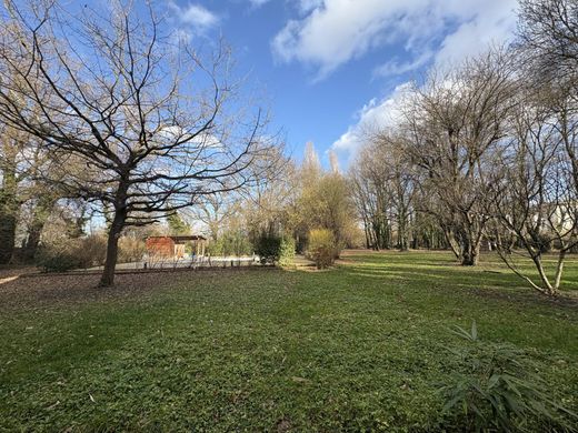 Luxury home in Saint-Germain-au-Mont-d'Or, Rhône