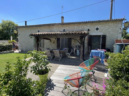 Luxe woning in Les Lèves-et-Thoumeyragues, Gironde