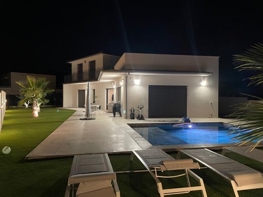 Casa de lujo en Puget-sur-Argens, Var