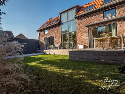 Luxe woning in Fretin, North