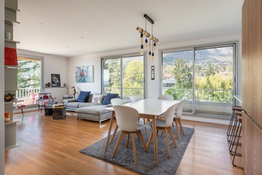 Apartment in Meylan, Isère