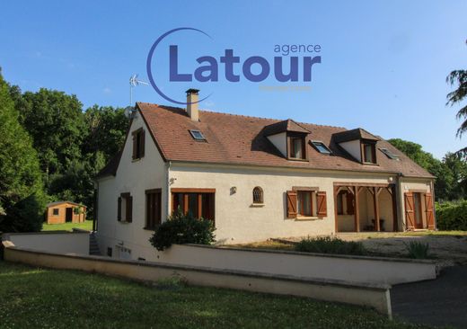 Luxury home in Dreux, Eure-et-Loir
