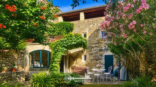 Casa de lujo en Sainte-Anastasie, Gard