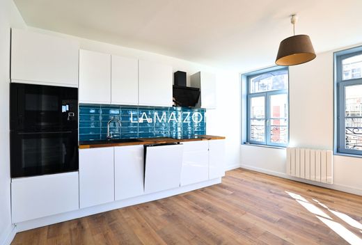 Duplex in Lille, North