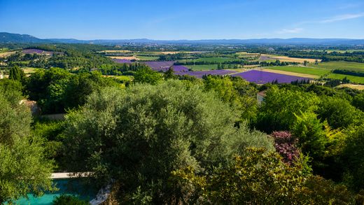 Maison de luxe à La Garde-Adhémar, Drôme