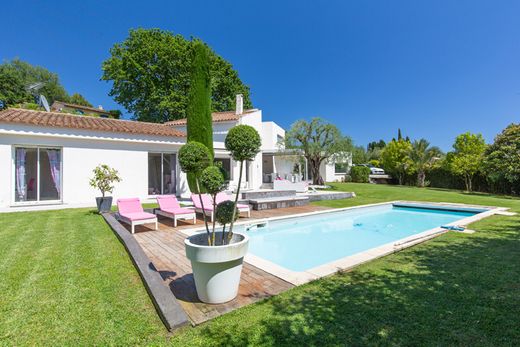 Villa en Mougins, Alpes Marítimos