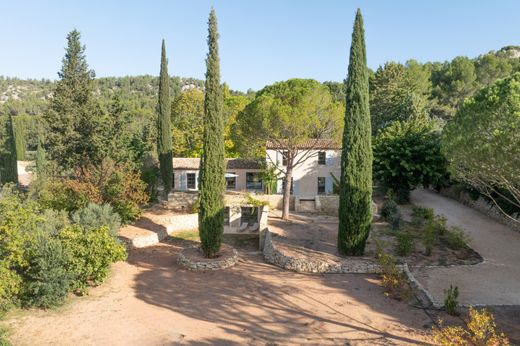Luxury home in Beaurecueil, Bouches-du-Rhône