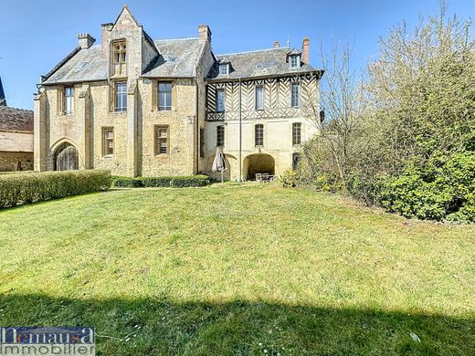 Schloss / Burg in La Houblonnière, Calvados