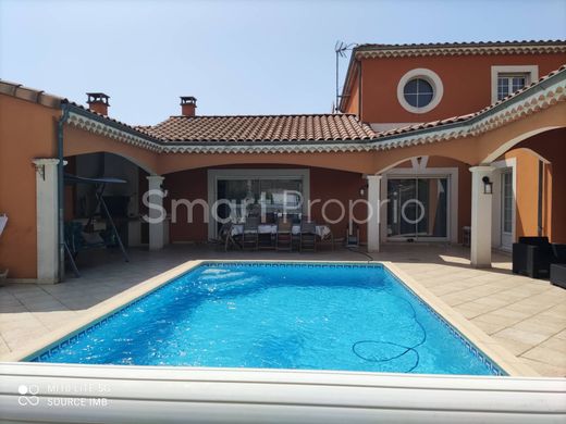 Villa in Montélimar, Drôme