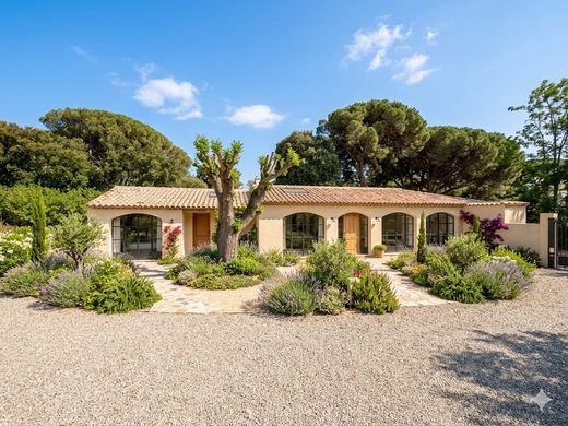 Luxury home in Grimaud, Var