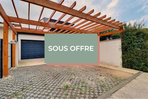 Luxury home in Mudaison, Hérault