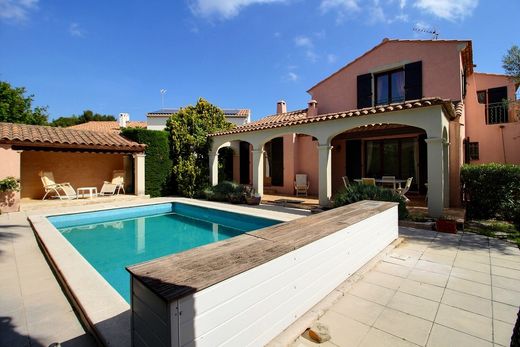 Maison de luxe à Saint-Gély-du-Fesc, Hérault