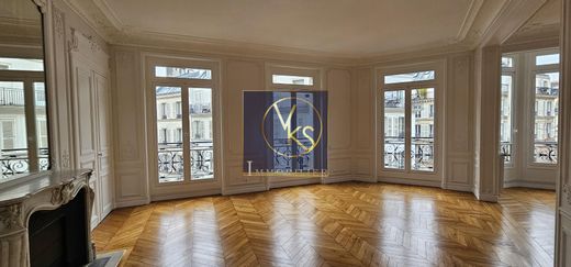 Квартира, Champs-Elysées, Madeleine, Triangle d’or, Paris