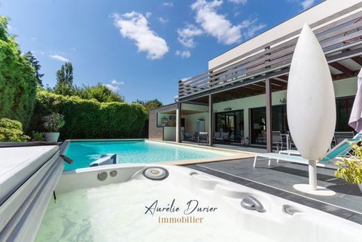 Villa in vendita Saint-Cyr-sur-Loire