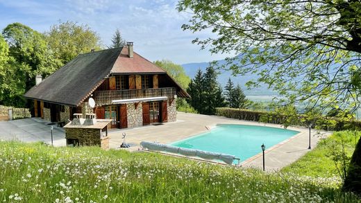 Villa en Le Bourget-du-Lac, Saboya