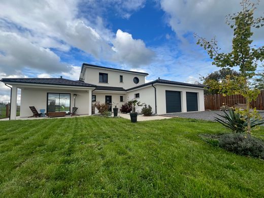 豪宅  Charmois, Meurthe et Moselle