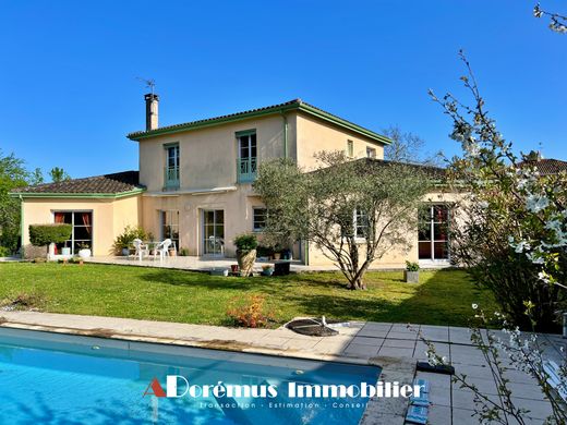 Luxury home in Artigues-près-Bordeaux, Gironde