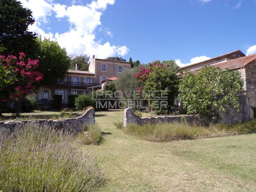 Luxus-Haus in Montélimar, Drôme