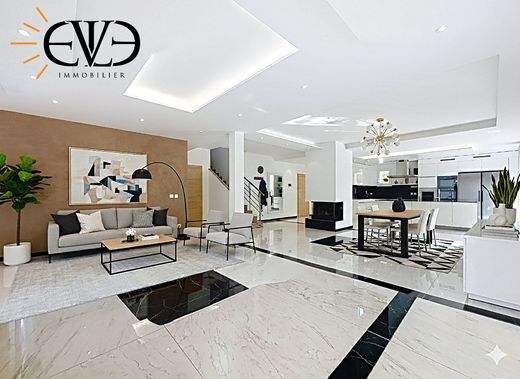 빌라 / Veigy, Haute-Savoie