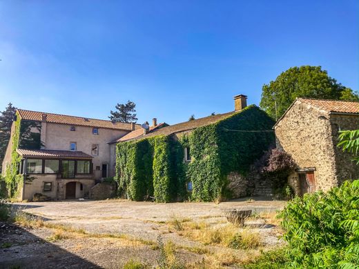 Luksusowy dom w Castanet-le-Haut, Hérault