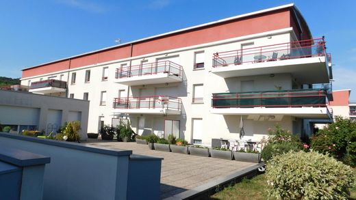 Apartment / Etagenwohnung in Essey-lès-Nancy, Meurthe-et-Moselle