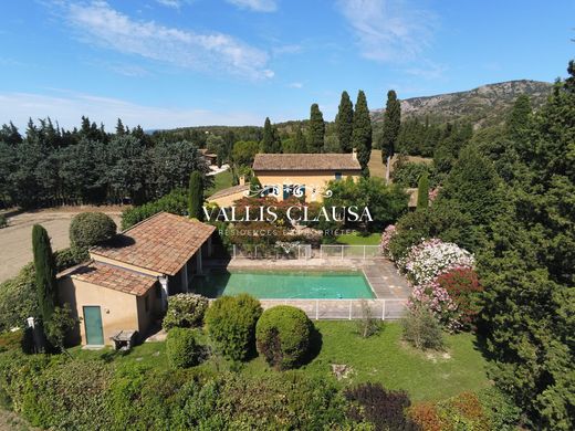 Maison de luxe à Cavaillon, Vaucluse