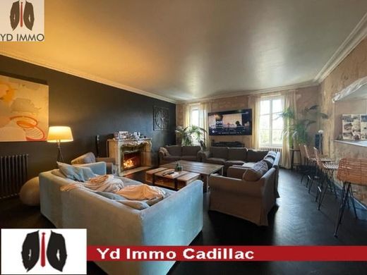 Luxury home in Cadillac, Gironde