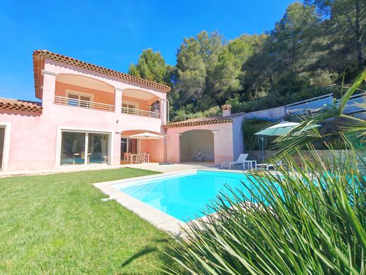 Villa à Saint-Martin-du-Var, Alpes-Maritimes