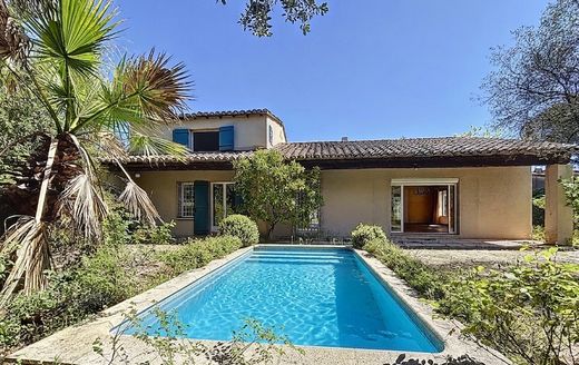 Villa in Nîmes, Gard