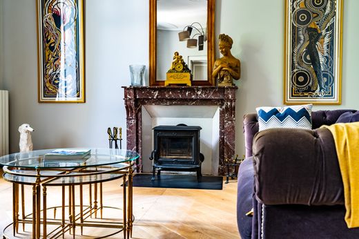 منزل ﻓﻲ Saint-Jean-d'Angély, شارنت البحرية