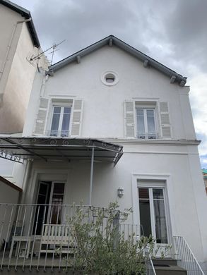 Vichy, Allierの高級住宅