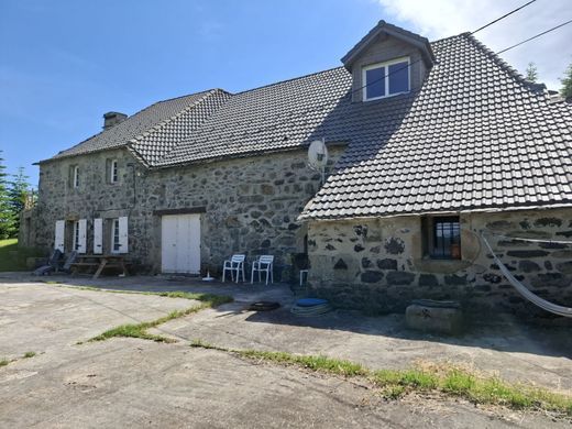 Le Béage, Ardècheの高級住宅