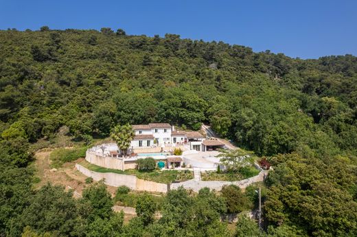 빌라 / Le Tignet, Alpes-Maritimes