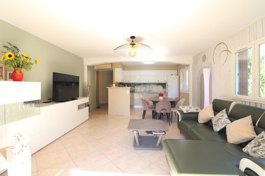 Cavalaire-sur-Mer, Varのアパートメント