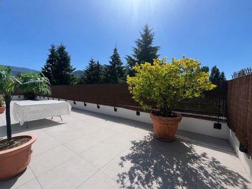 Apartment in Annecy, Haute-Savoie